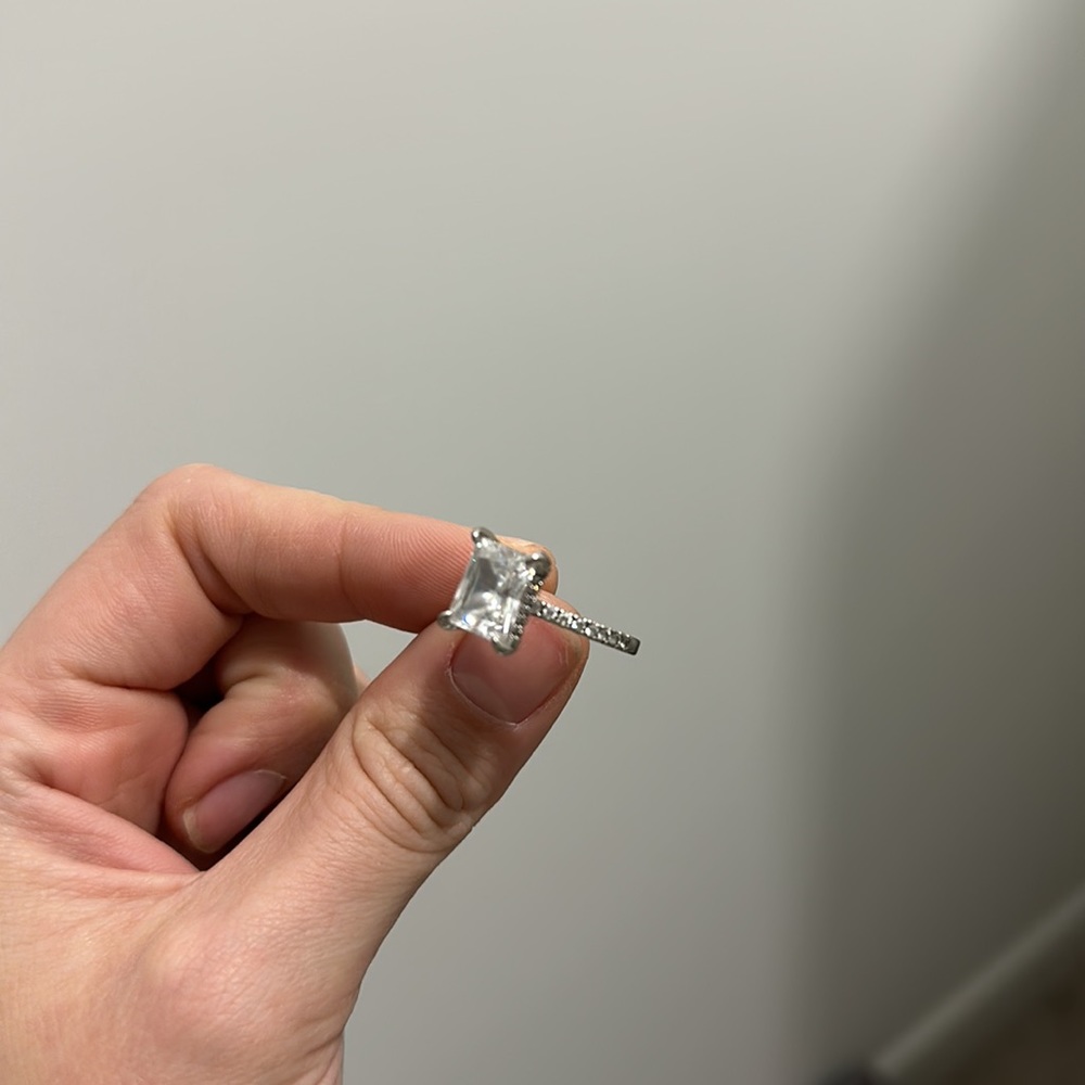 4CT engagement ring - Picture 4 of 4
